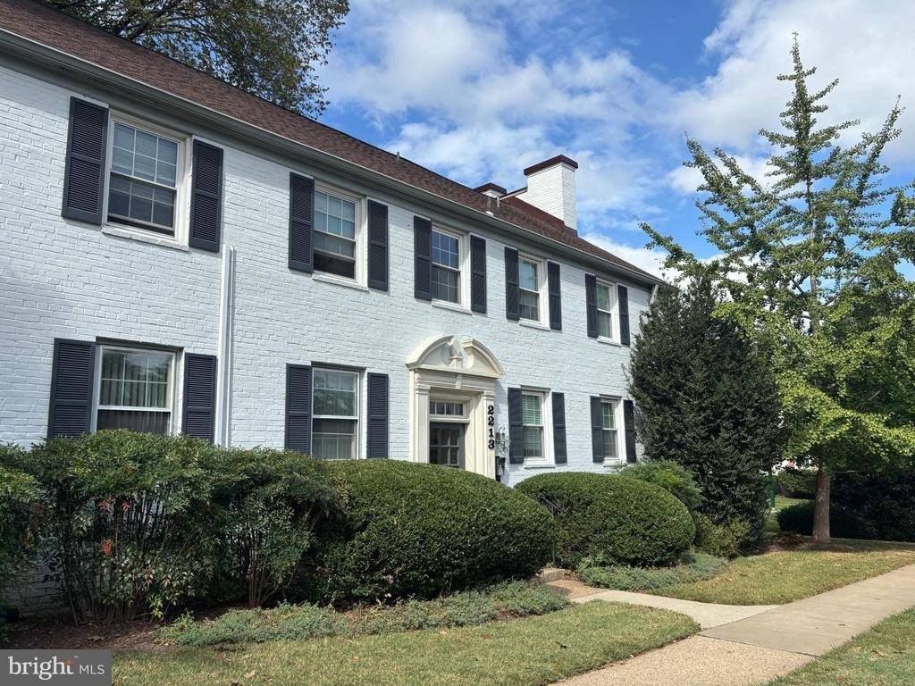 2213 Washington Ave #103