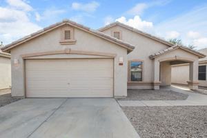 featured image of 2081 E Paso Fino Dr