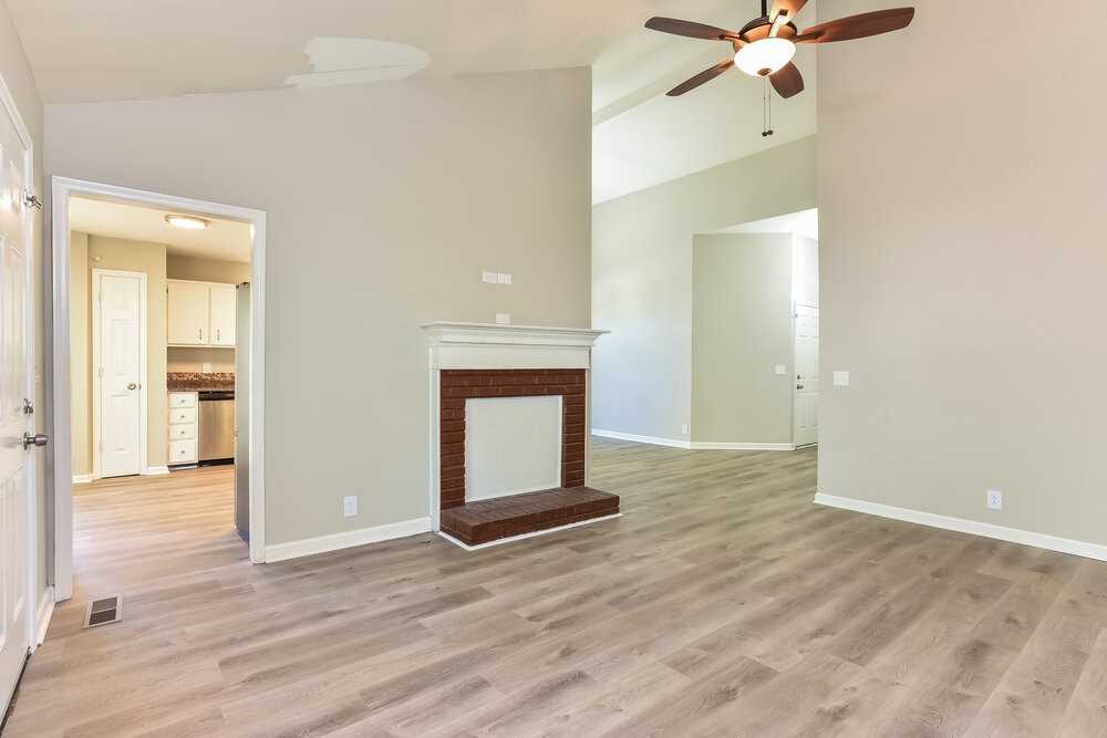 6009 Legend Dr - Photo 5 of 16