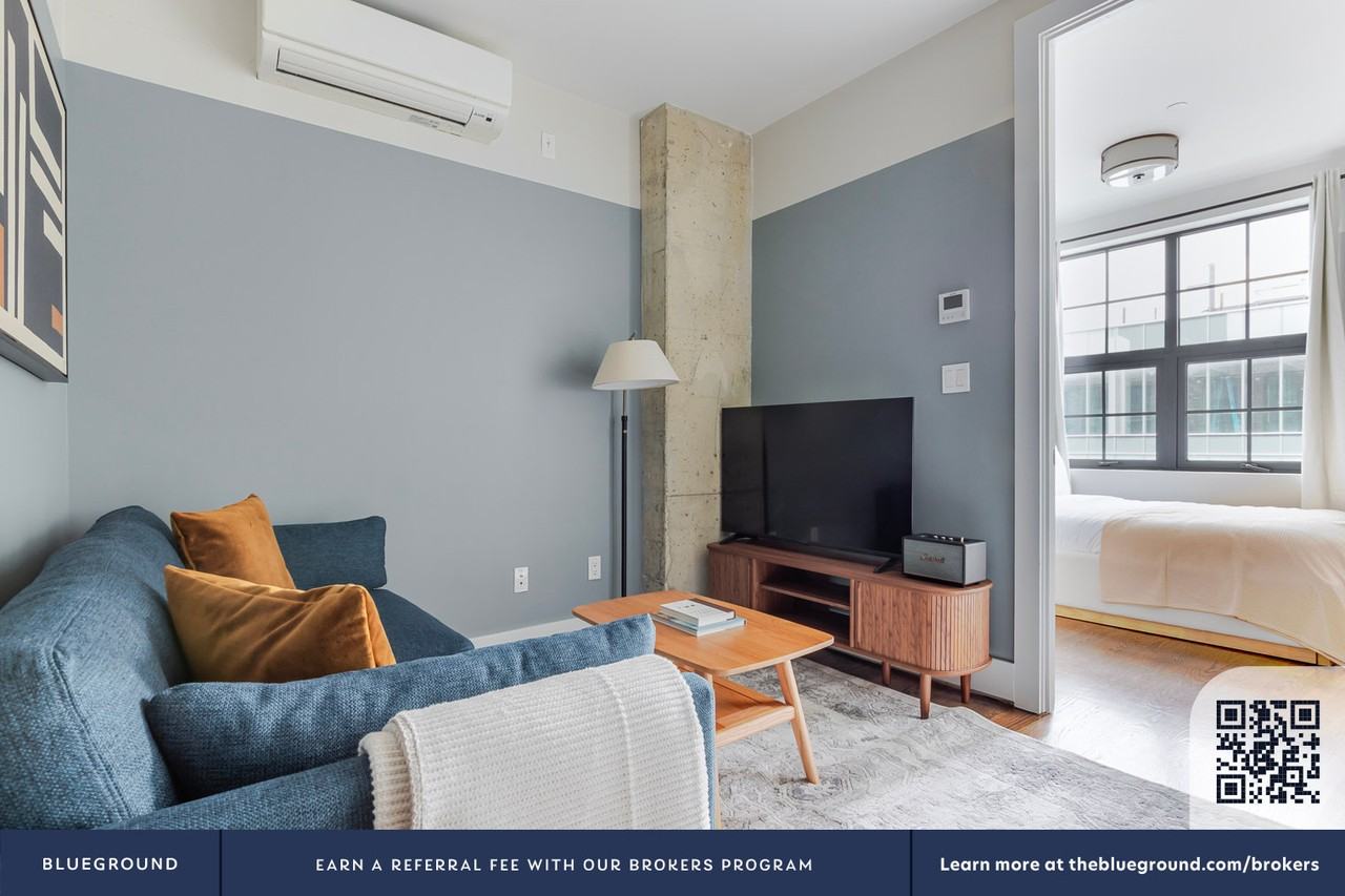 187 Kent Avenue - Photo 5 of 39