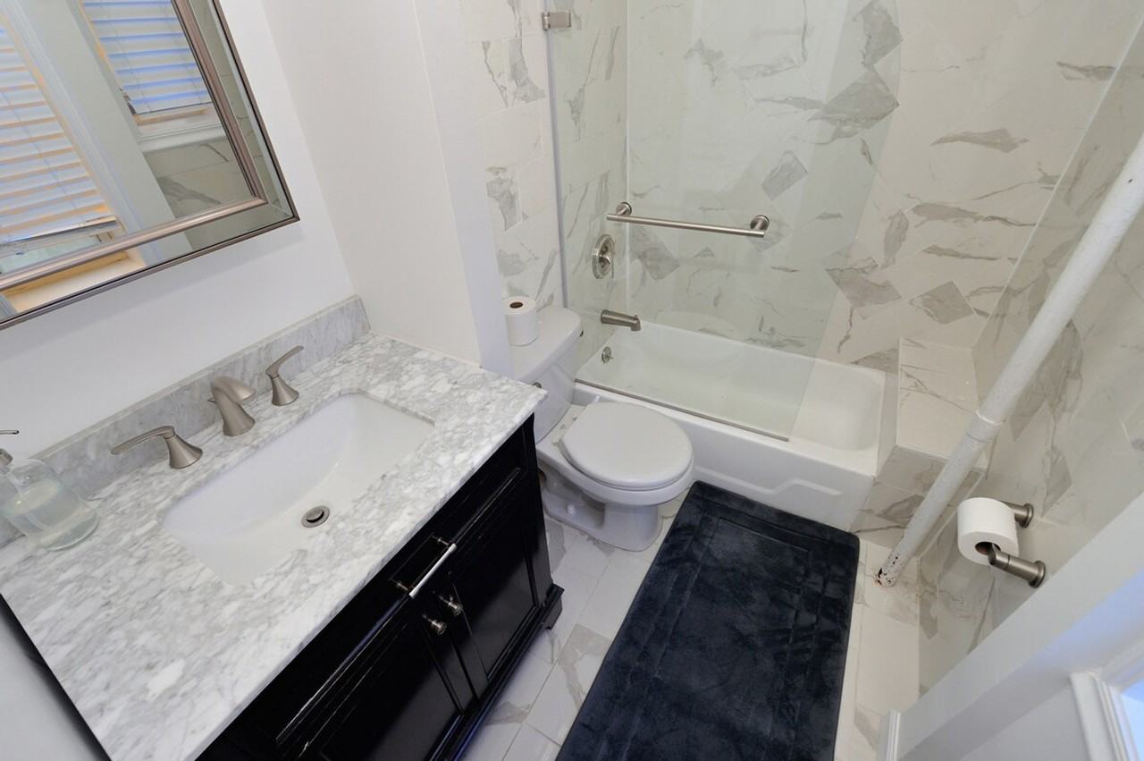 400 Broome St #1323919P - Photo 7 of 12