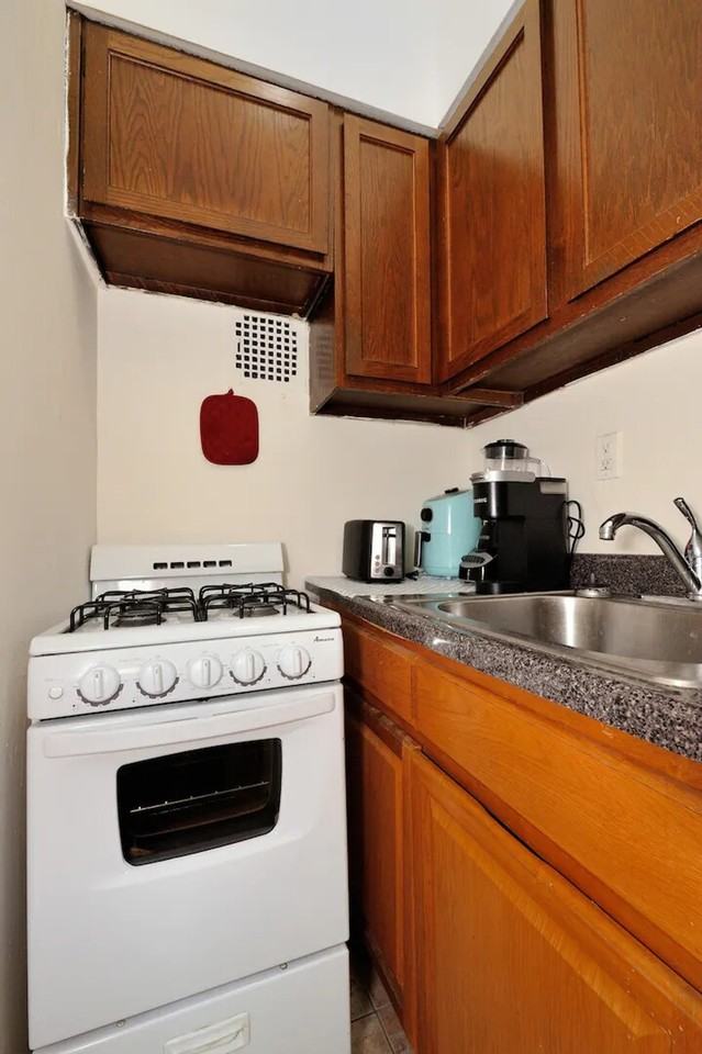 293 E 92nd St #1323980P - Photo 6 of 10