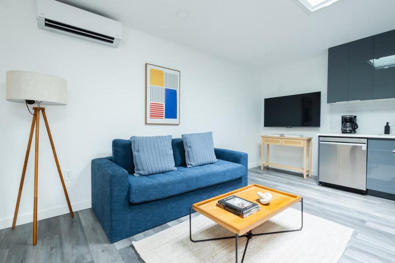 179 E 102nd St #1324009P - Photo 2 of 15