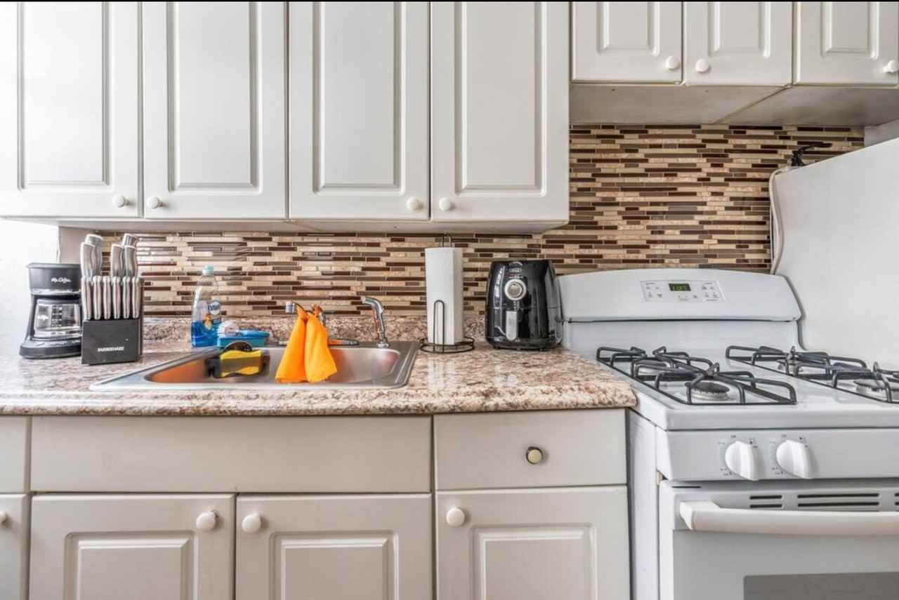 600 2nd Ave #1323933P - Photo 2 of 22