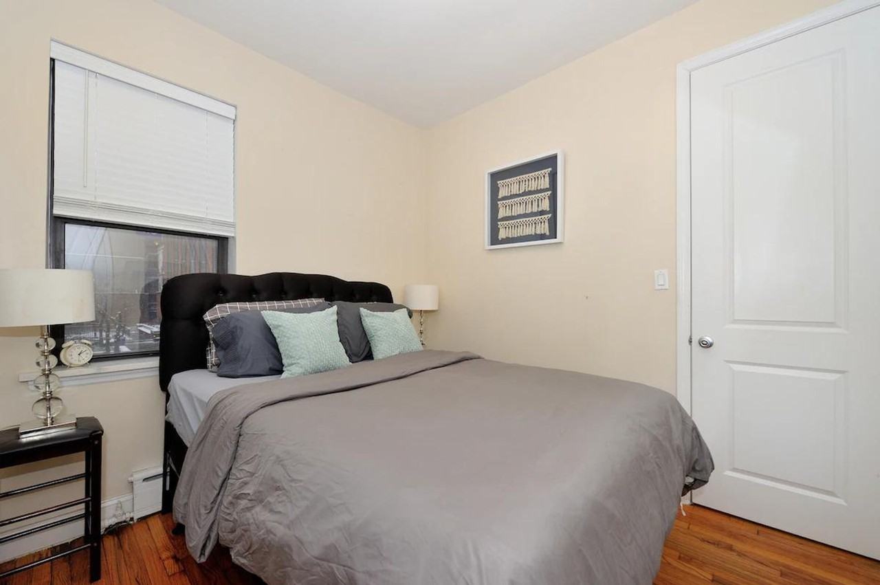 237 Sullivan Street - Photo 6 of 16