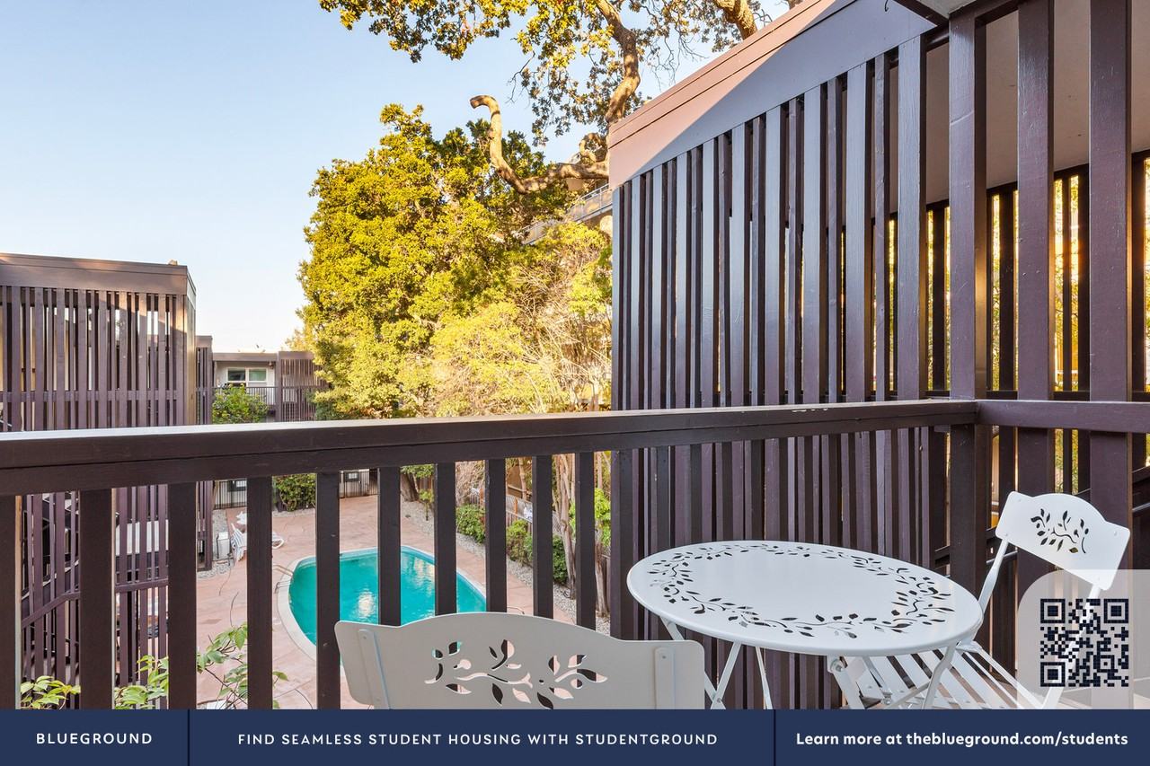 710 Laurel Avenue - Photo 6 of 23