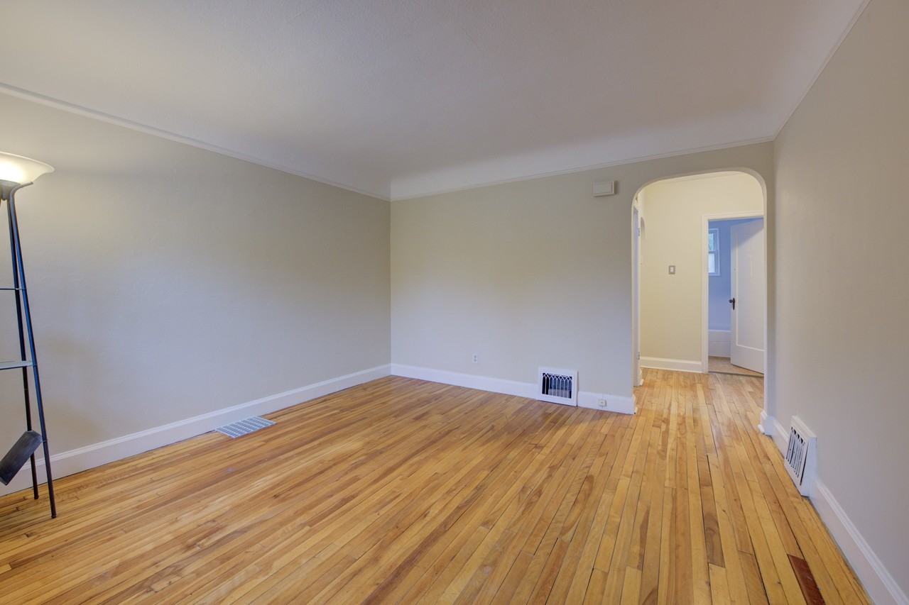 99 Gildner Street - Photo 7 of 30