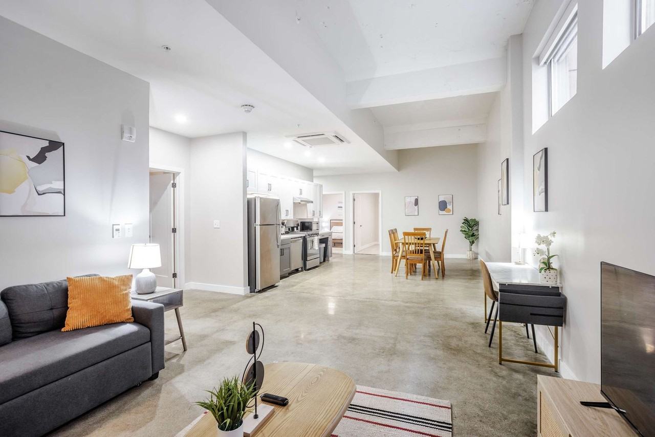 205 West 4th Street - Photo 2 of 47