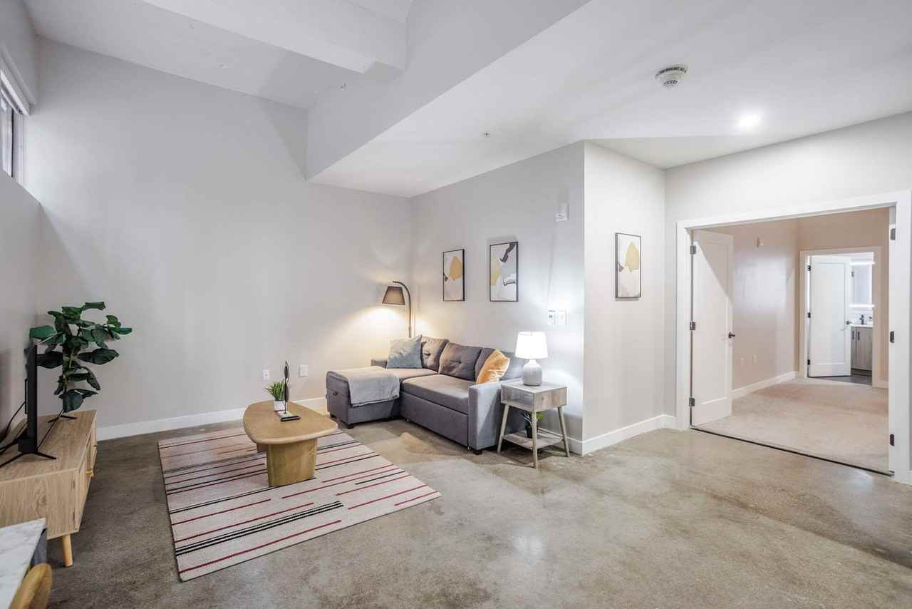 205 West 4th Street - Photo 3 of 47