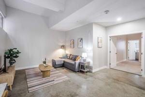 featured image of 205 W 4th St
