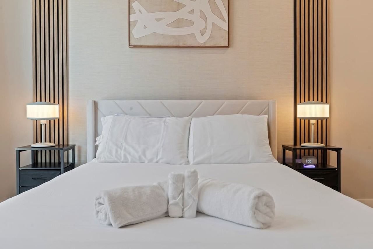 901 Canal Street #1316457P - Photo 6 of 15