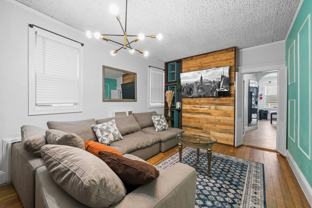 84 W 42nd St - Photo 1 of 1