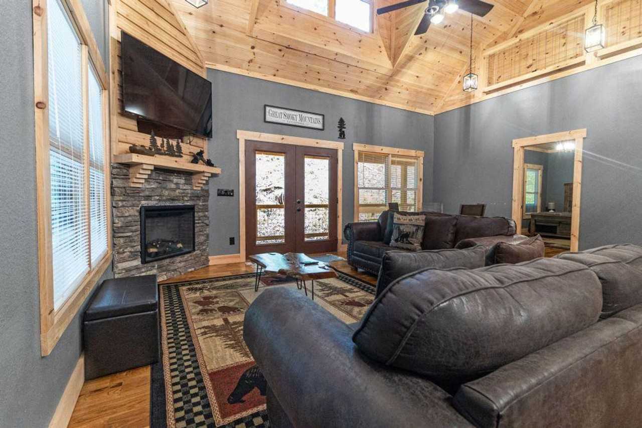 2485 Waldens Creek Rd #1321884P - Photo 4 of 29