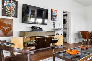 1804 Brackenridge St - Photo 1 of 1