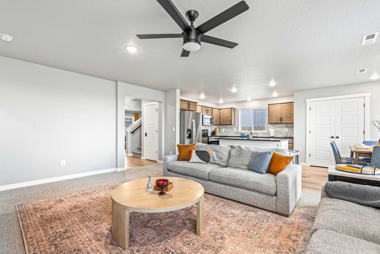 5126 E Sylvan Hart Dr #1322143P - Photo 5 of 43