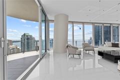 Biscayne Blvd Way & SE 2nd Ave - Photo 1 of 1