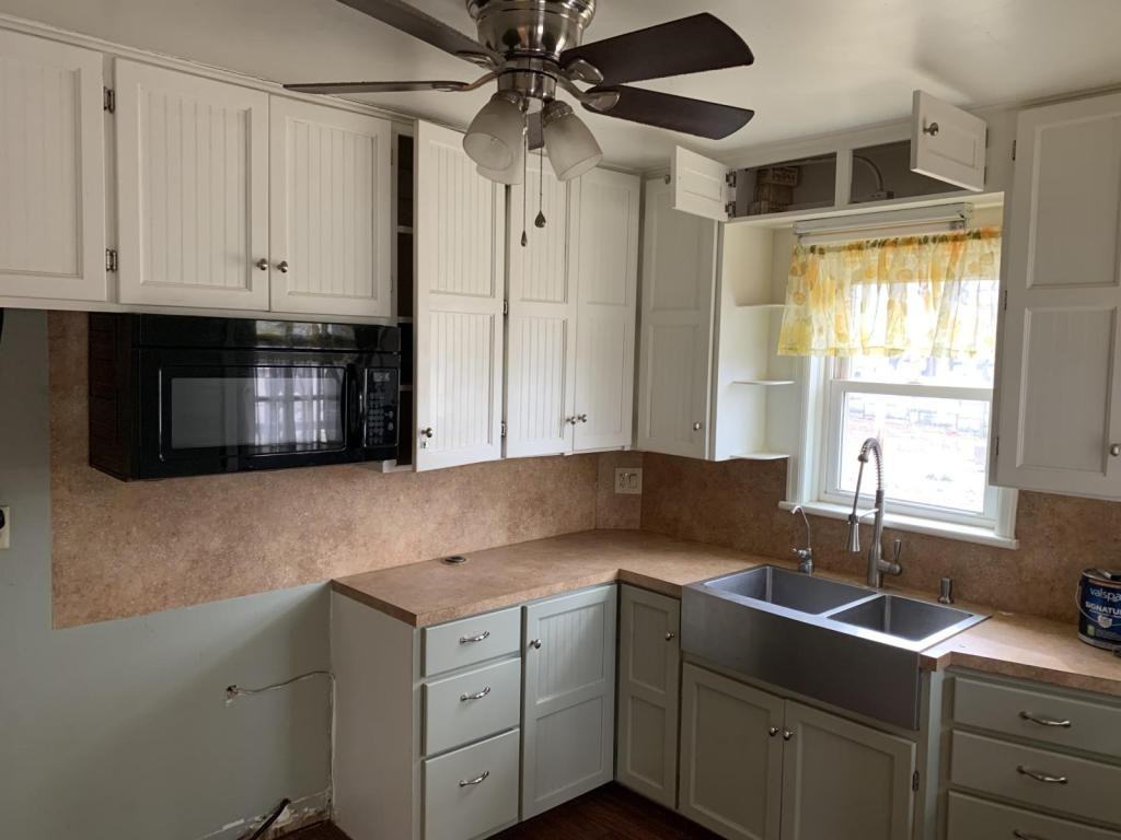 1909 East Randolph Avenue - Photo 6 of 17