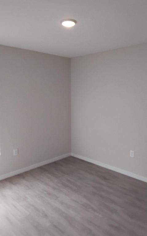 9426 Manashee Dr - Photo 5 of 24