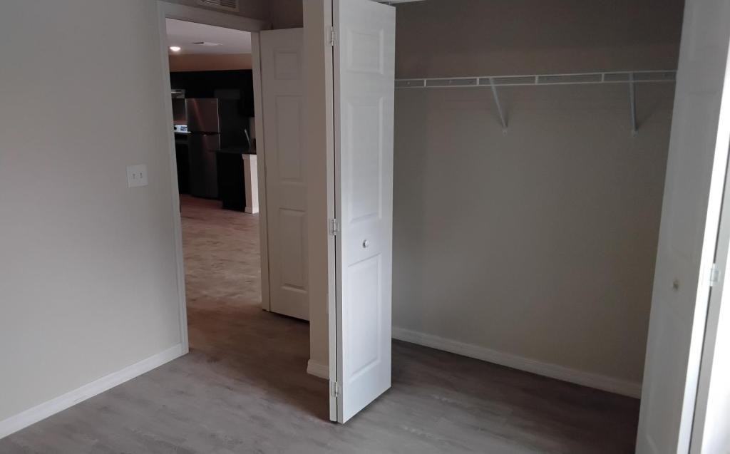 9426 Manashee Dr - Photo 6 of 24