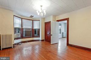 featured image of 108 York St