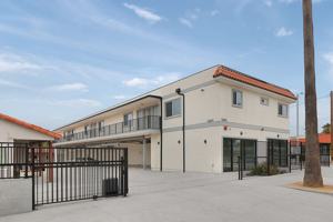 featured image of 13035 San Fernando Rd