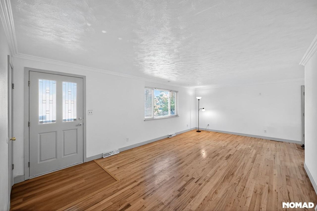 108 Birch Ave - Photo 5 of 36