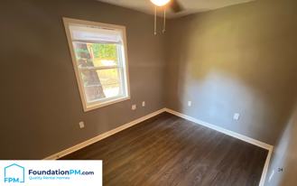 728 Saint Paul Ave #3 - Photo 1 of 1