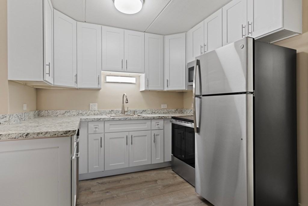 The Residences at Lorraine LLC - Photo 7 of 25