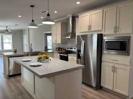 featured image of 83 Darby Cay