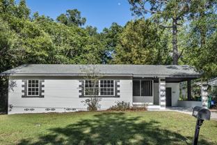 831 N Arlington Ave - Photo 1 of 1