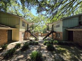 featured image of 814 Arkansas Street #Apt 2