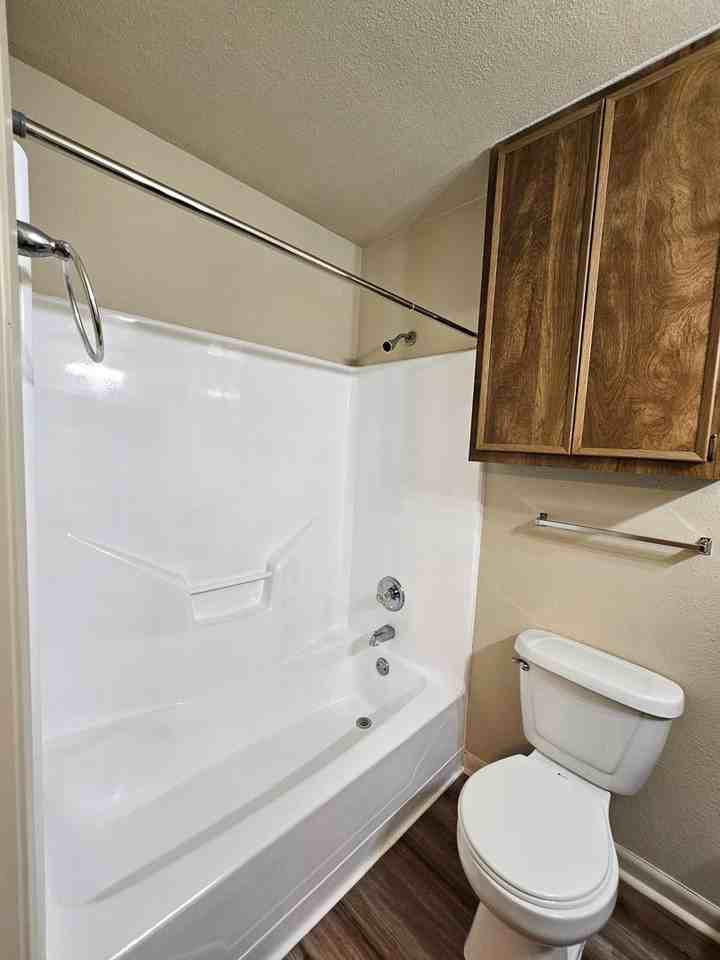 Hidden Valley Apartments - Photo 5 of 6