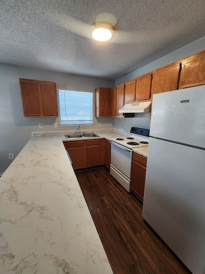 Decatur Place - Photo 3 of 7