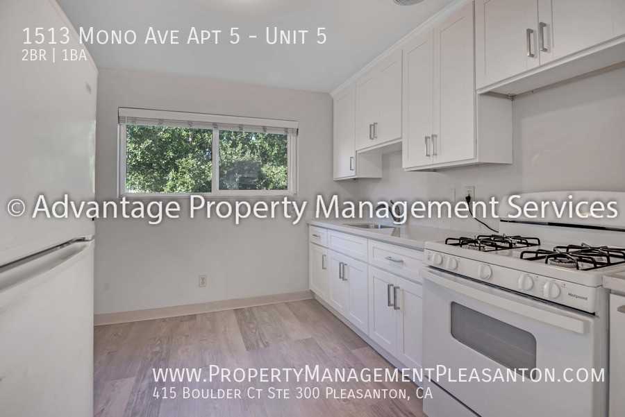 1513 Mono Ave Apt 5 #5 - Photo 6 of 15