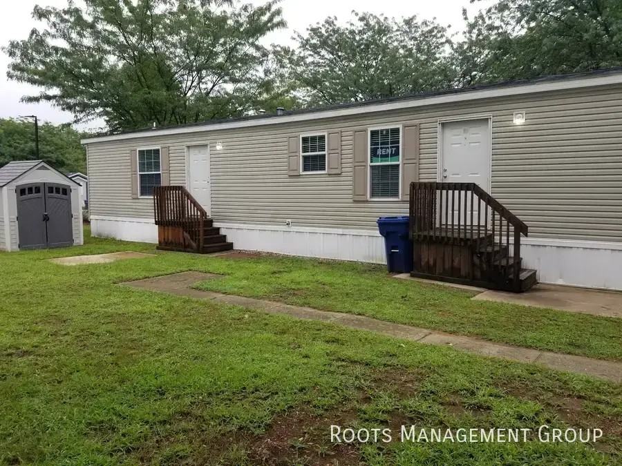 13052 Virginia Dr #141 - Photo 2 of 11