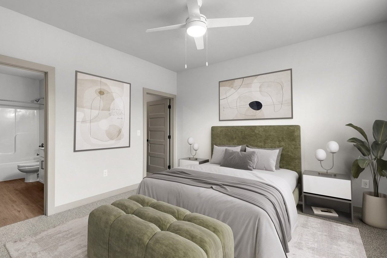 Forest Edge Apartments - Photo 3 of 36