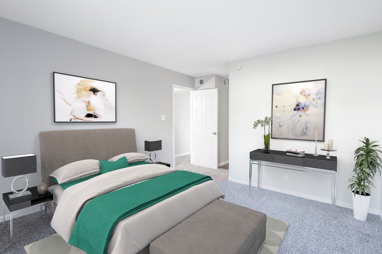 Bridgepointe Crossing - Photo 4 of 21