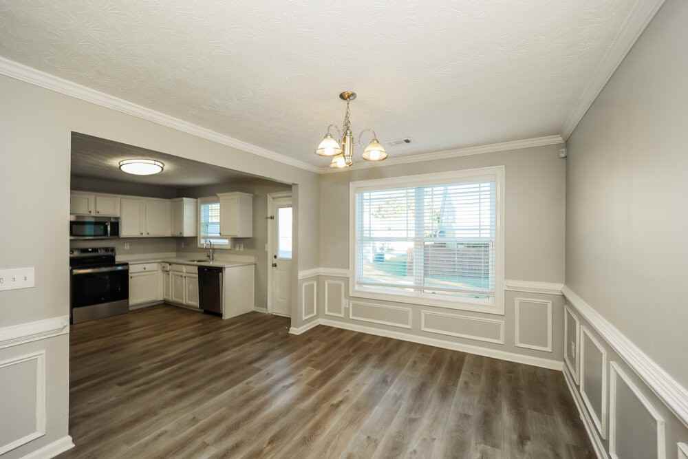 4414 Rock Valley Dr - Photo 6 of 17