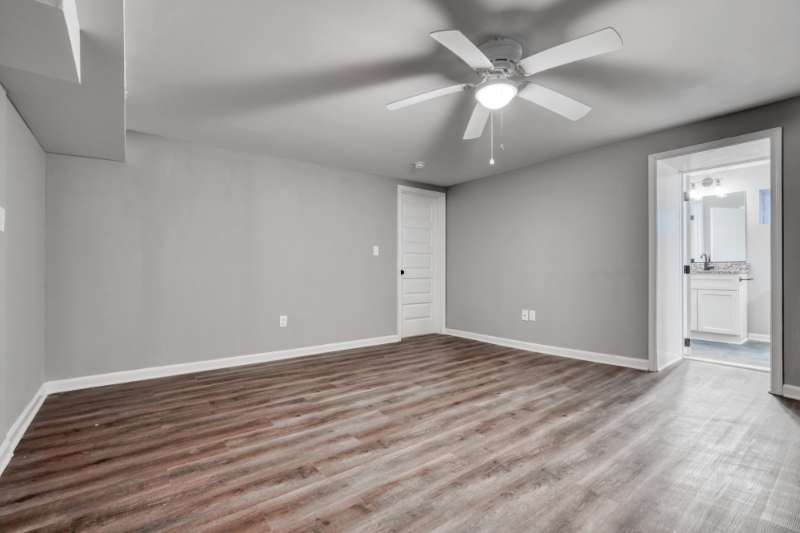 6722 Brentwood Ave #B - Photo 7 of 20