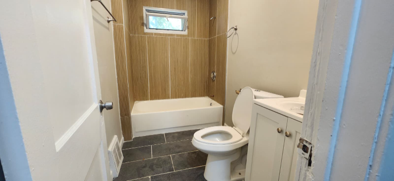 2164 Edgewood Rd #2 - Photo 4 of 9