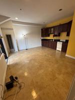 featured image of 2421 Hunter St #2