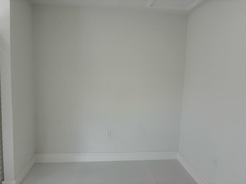 33015 East 8th Avenue - Photo 2 of 19