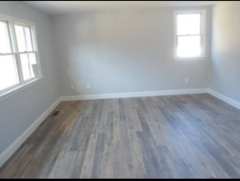 278 Ware Street - Photo 5 of 9