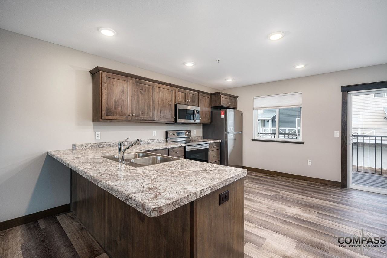 3017 Eldorado Blvd - Photo 2 of 21