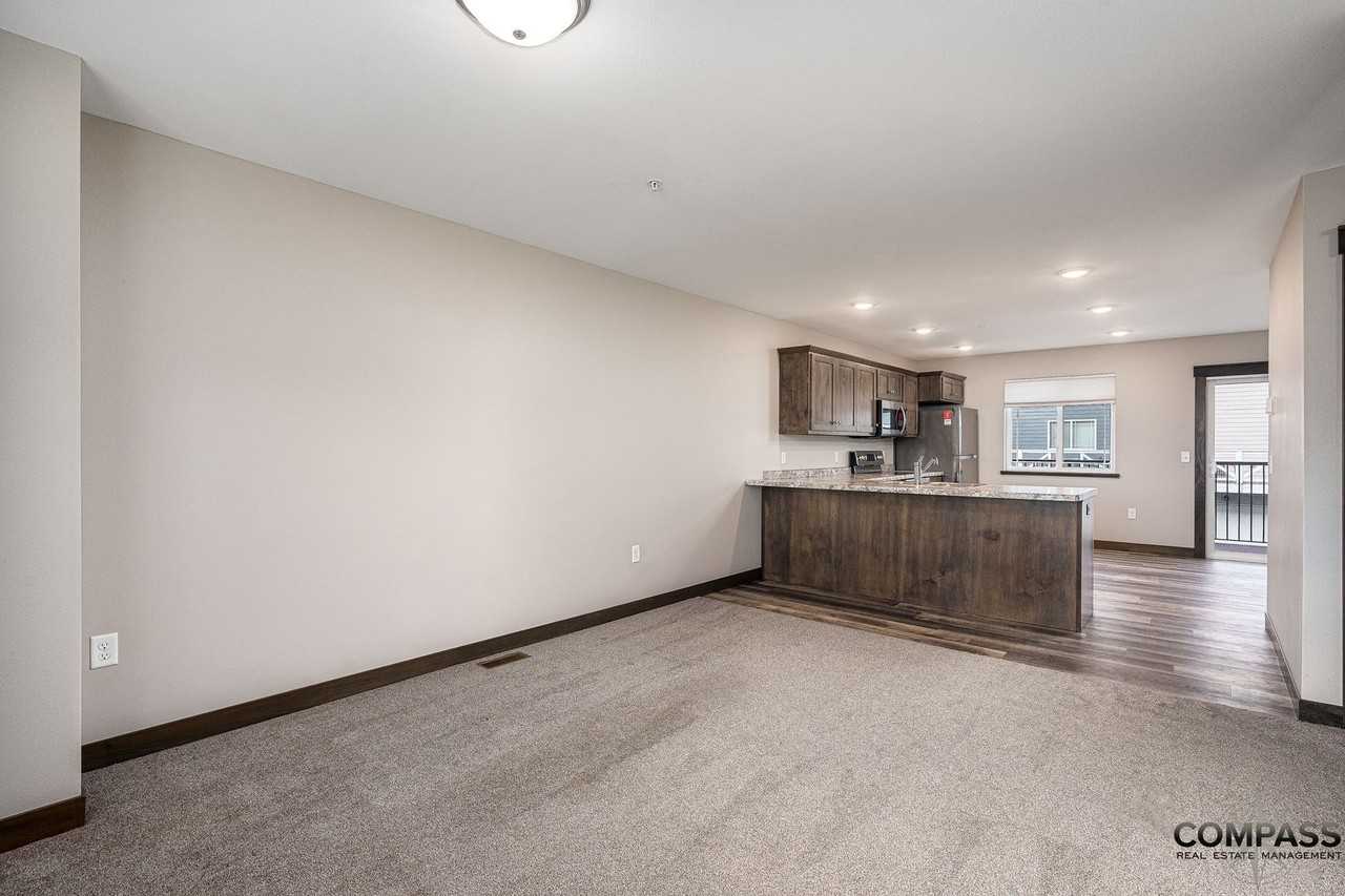 3017 Eldorado Blvd - Photo 5 of 21