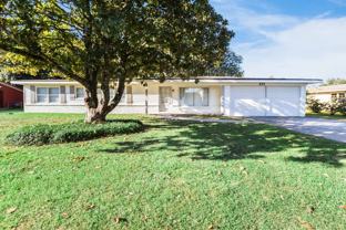 221 Woodvale Ave #NA - Photo 1 of 1