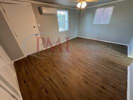 featured image of 807 Chaparro St #1