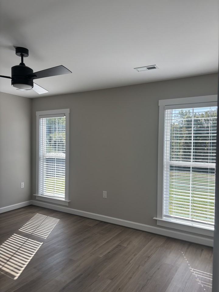 197 Thomas Ln Unit A #NA - Photo 6 of 17
