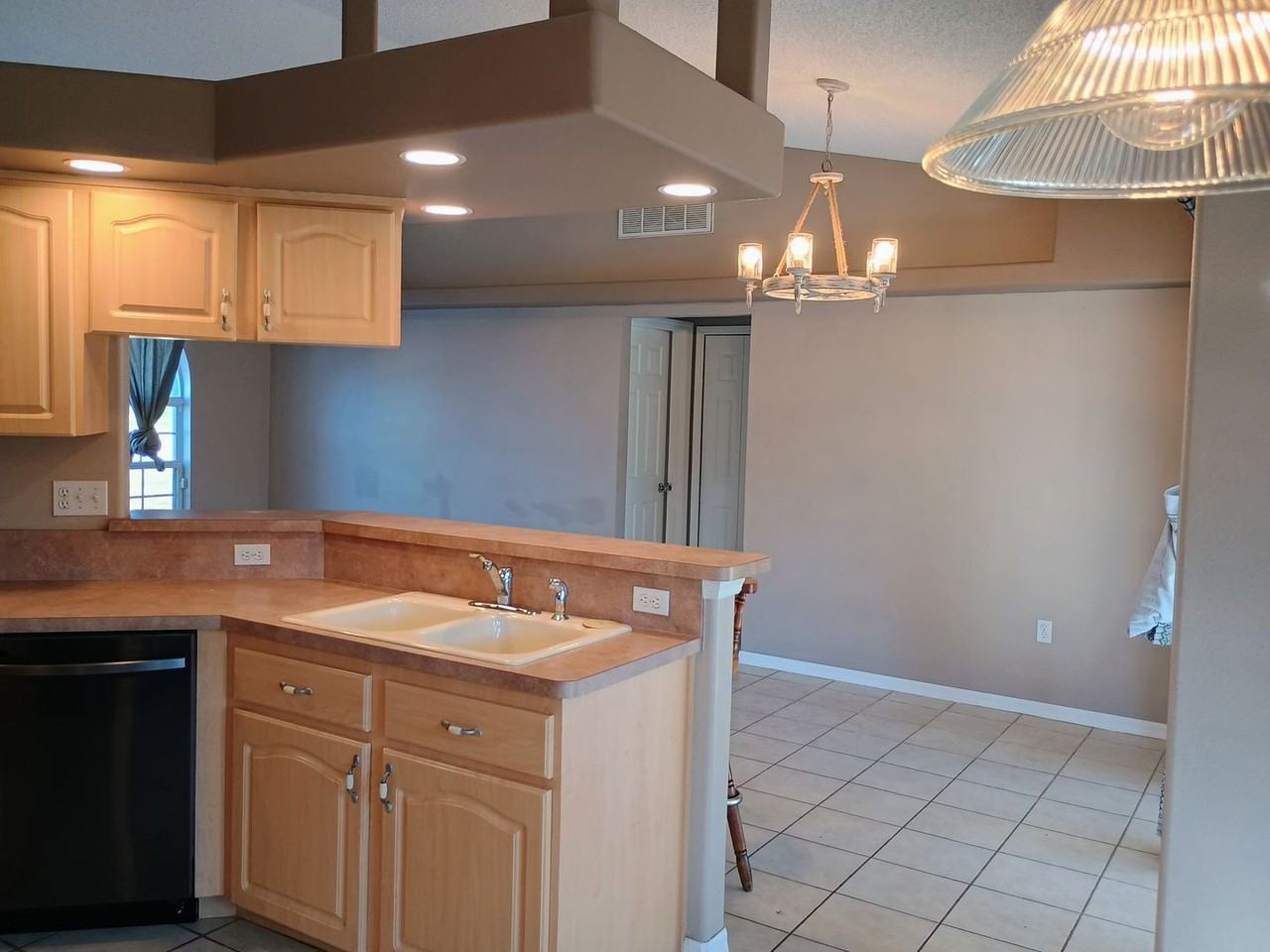 11624 Linden Dr - Photo 6 of 31