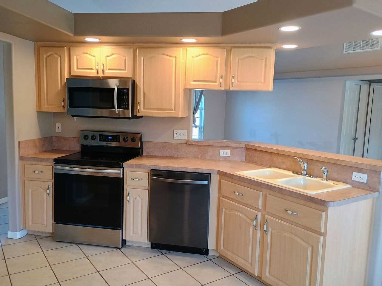 11624 Linden Dr - Photo 7 of 31